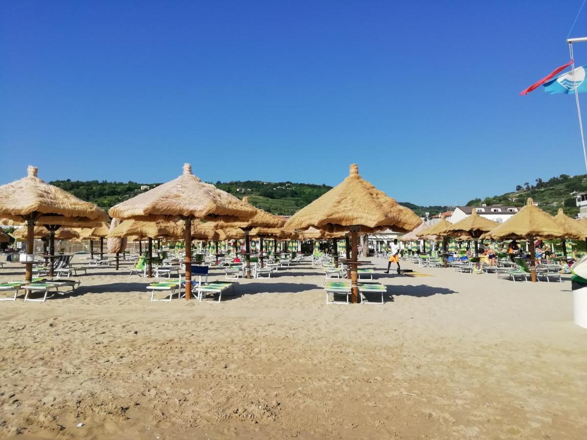 Silvi D'Amare Panzió Silvi Marina Kültér fotó